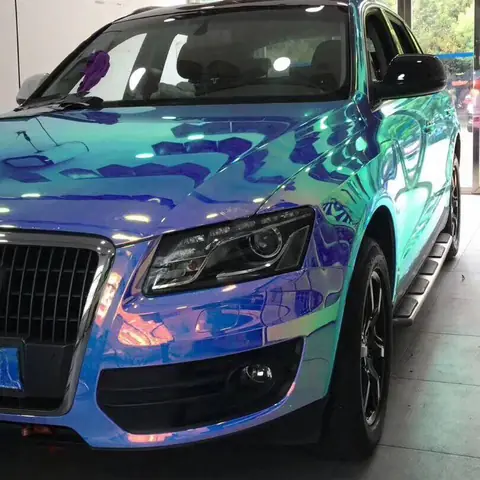 Blue Rainbow Holographic Chrome Vinyl Wrap, 1.52 × 18 m